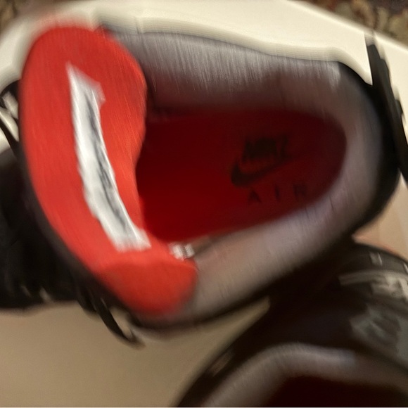 Black and Red Jordan 4 Sneakers - Picture 4 of 6